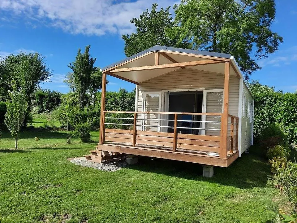 Camping Les Rives De Vilaine - Proche Barrage D'Arzal - Calme Et Nature Férel Campingplads